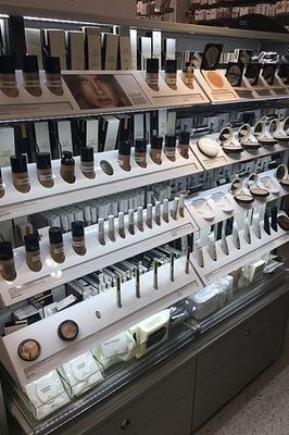 化妝品零售 洞察市場趨勢(shì)，把握消費(fèi)脈搏